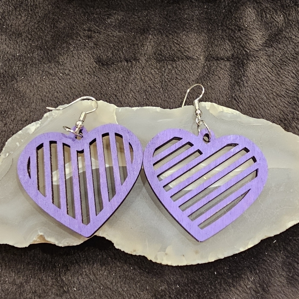 💥4 for $25💥 Laser-cut Heart Shaped Wood Earrings